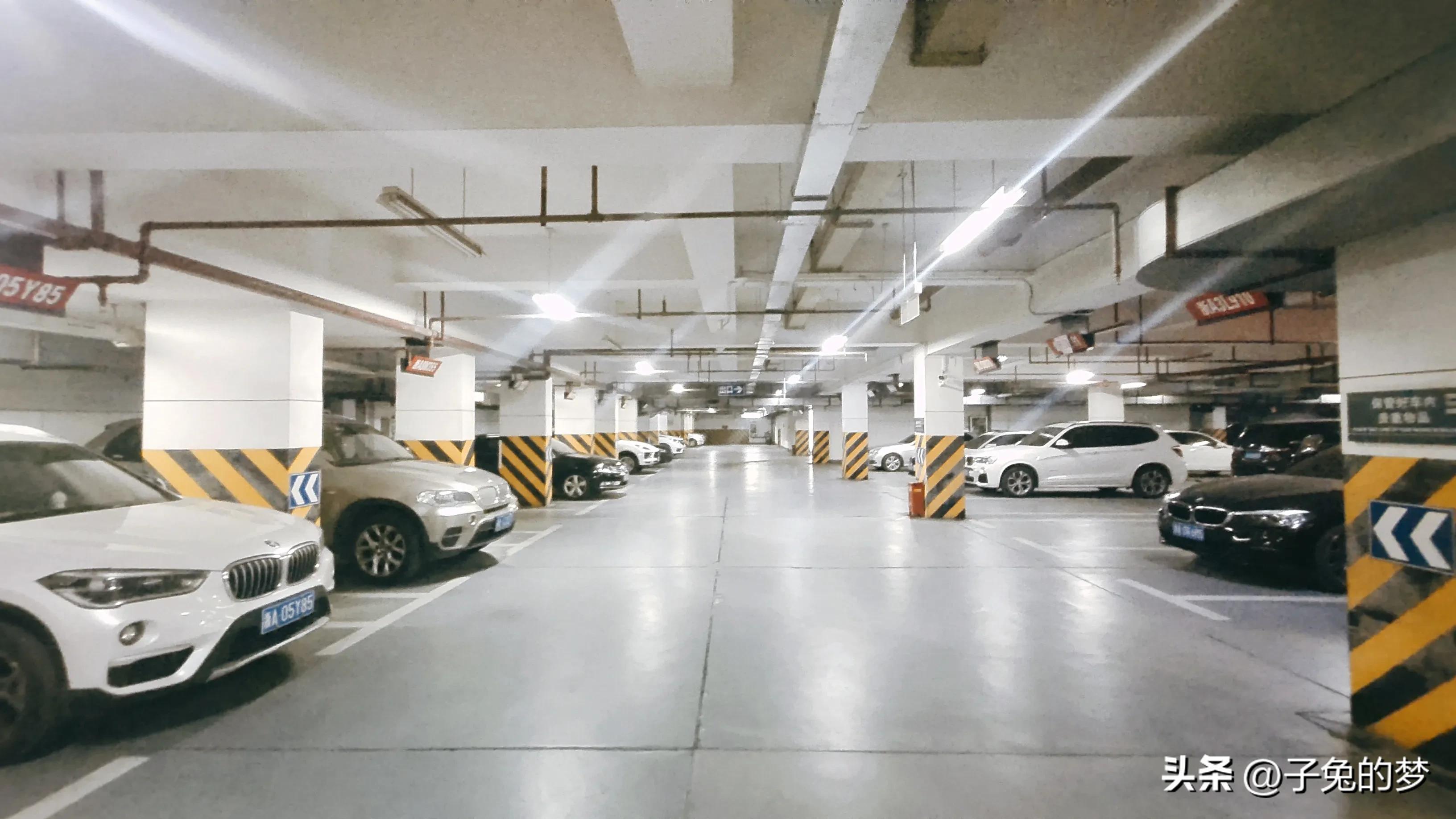 杭州一小区让业主群炸锅的一幕,某小区业主群聊天记录曝光