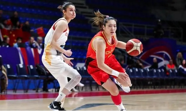 李梦在wnba穿几号球衣,李梦韩旭杨力维wnba首秀时间