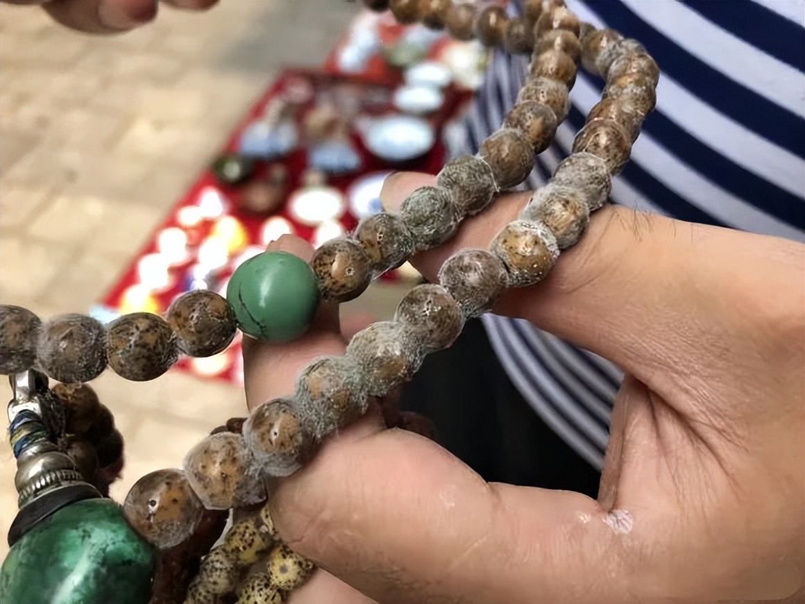 老型手串不玩怎么存放,手串长期不玩的时候怎么存放