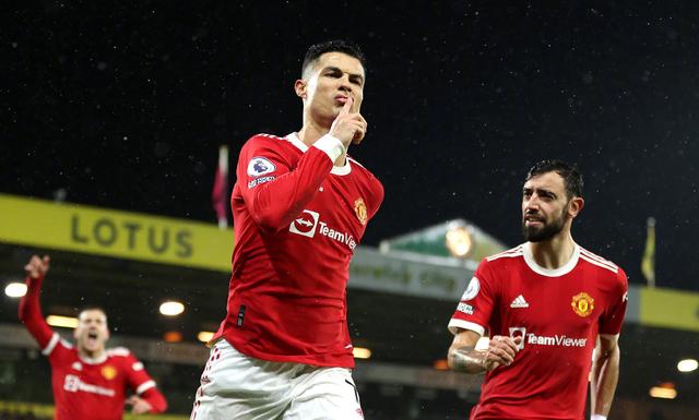 梅西和c罗欧足联最佳球员,梅西和c罗谁是历史最佳球员