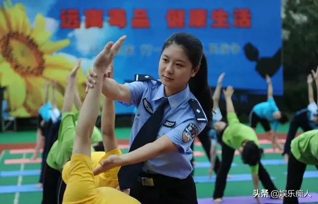 监狱里当组长有什么好处,在监狱犯人当组长好吗