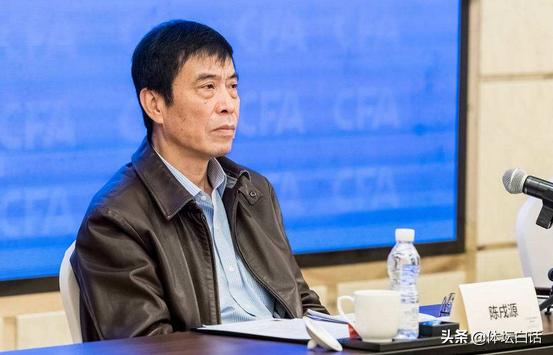 中国男足被老外吐槽,外媒报道中国男足