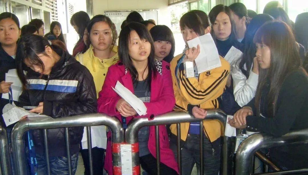 深圳往事宝安,深圳往事李妍