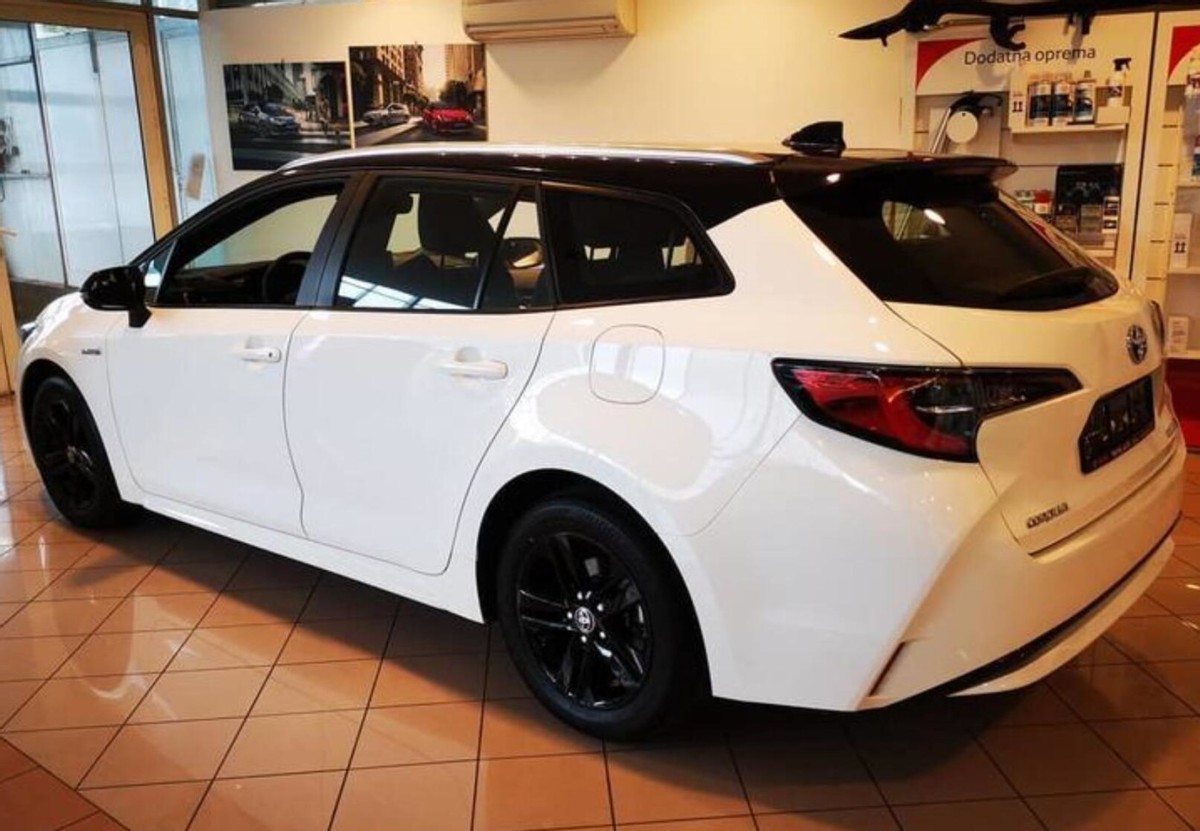 思域2022新款和卡罗拉哪个质量好,08年卡罗拉1.8好还是08年思域好