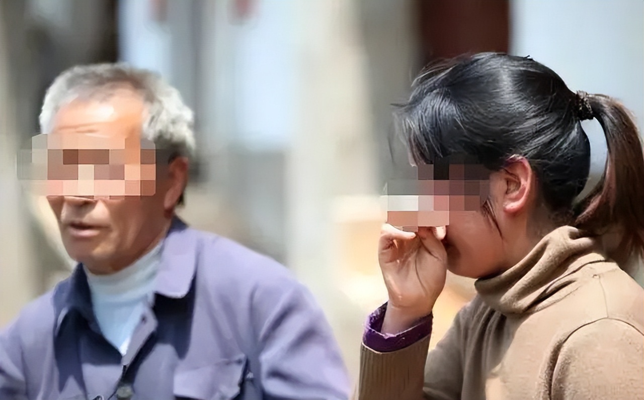 四川一女子遭公公强奸六年，丈夫问：为何一次不反抗一次不报警!