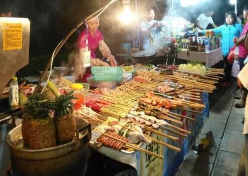 刚刚，我把月入2万元的烧烤店关掉了：表面风光，辛酸自己知道