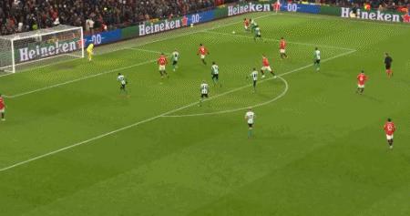 曼联十大精彩瞬间,尤文图斯vs曼联c罗凌空斩