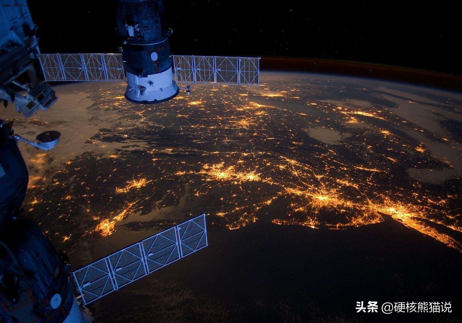 星链威胁太空安全,中国空间站规避星链卫星