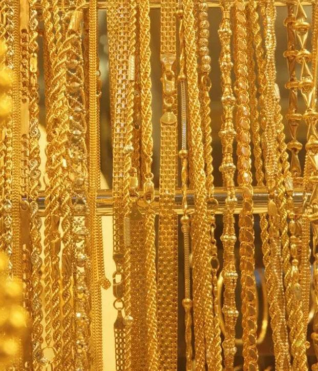 黄金会涨到800元一克吗今日金价,金价暴涨有人变现33万