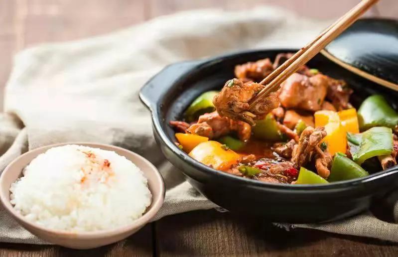 杨铭宇自热黄焖鸡,杭州下沙杨铭宇黄焖鸡