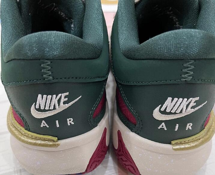 字母哥签名鞋价格,字母哥亲手开箱4代篮球鞋