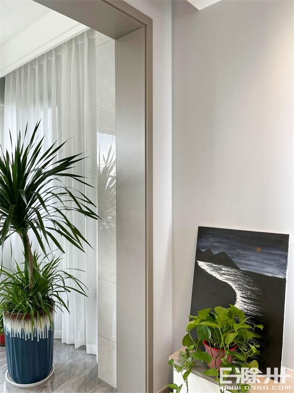 驱车一小时看了一个二十米的古镇,驱车半个小时才到达目的地