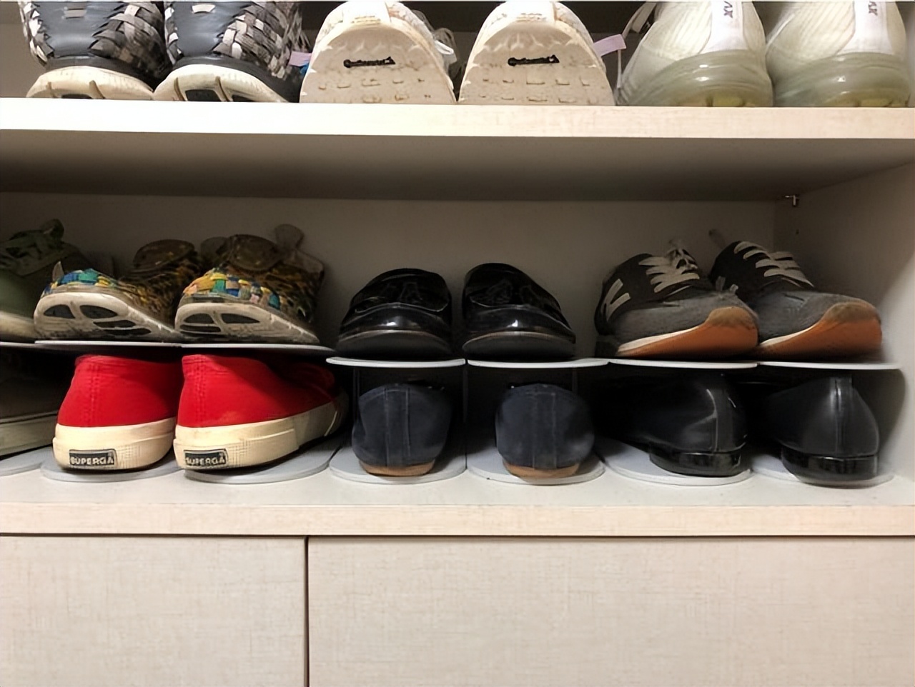 家中哪三种鞋不能留,家里哪四种鞋不能扔