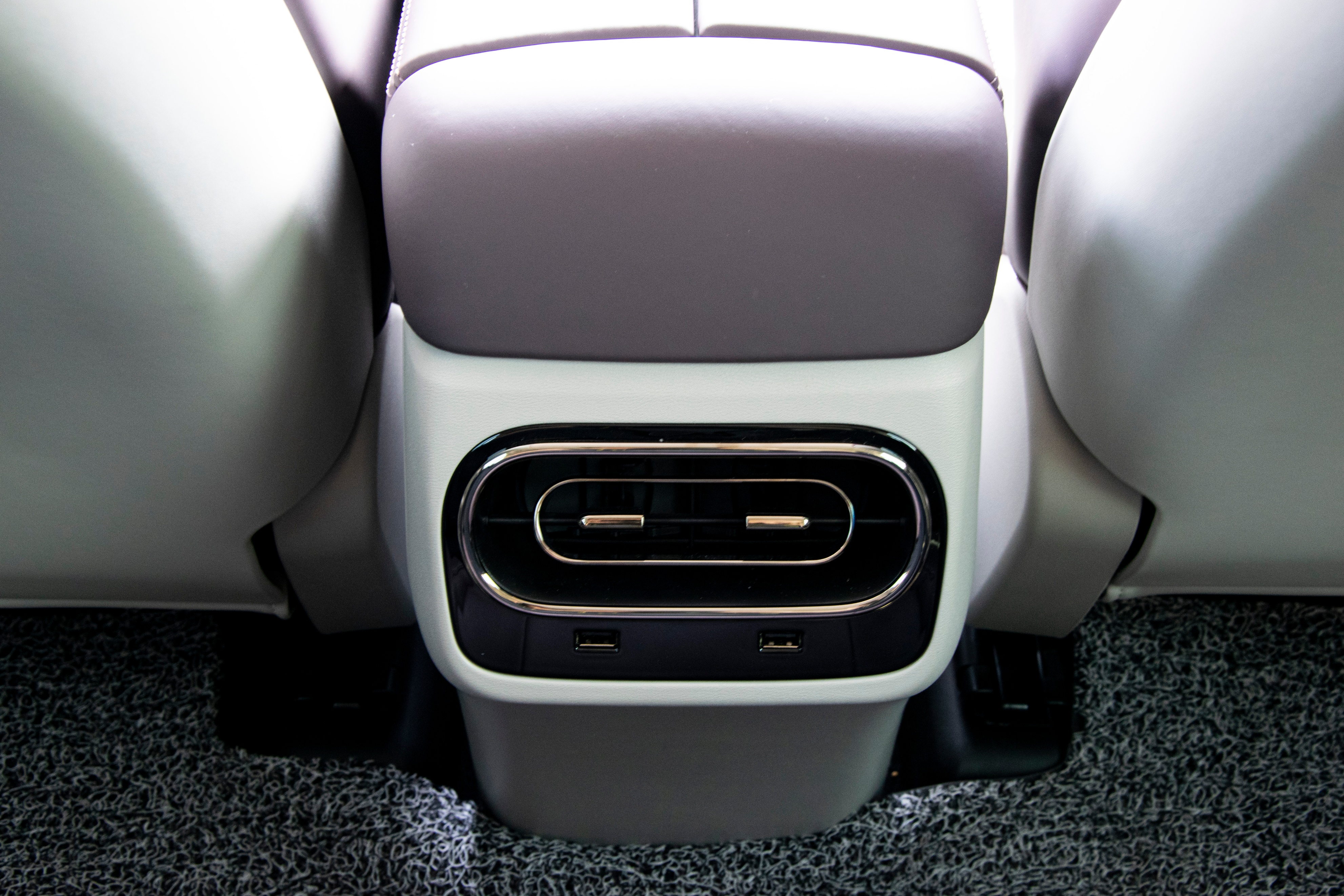 零跑c11增程这车值得买吗,为什么大家都选零跑全新c11