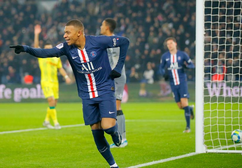 足球拙劣演技姆巴佩,姆巴佩速度过人阿根廷