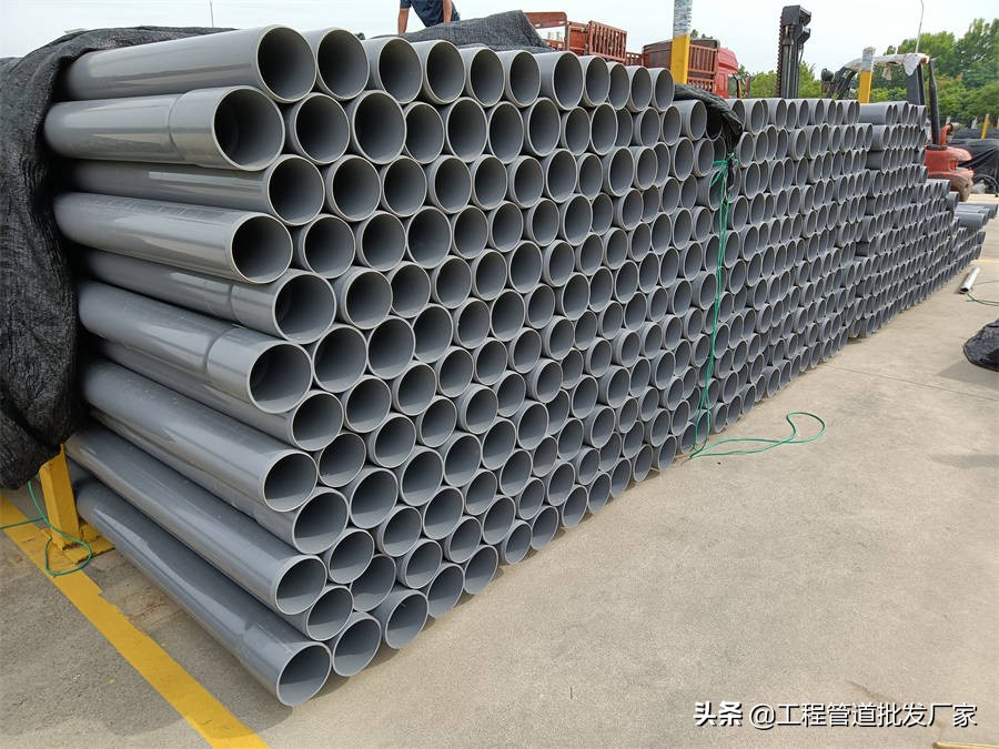 pe管热熔焊接电压20v和电流是多少,pe管热熔焊接时的压力是怎么弄的