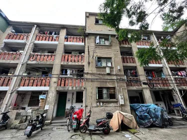 在上海这里已成隐秘角落...什么时候能轮到我们？好消息传来→