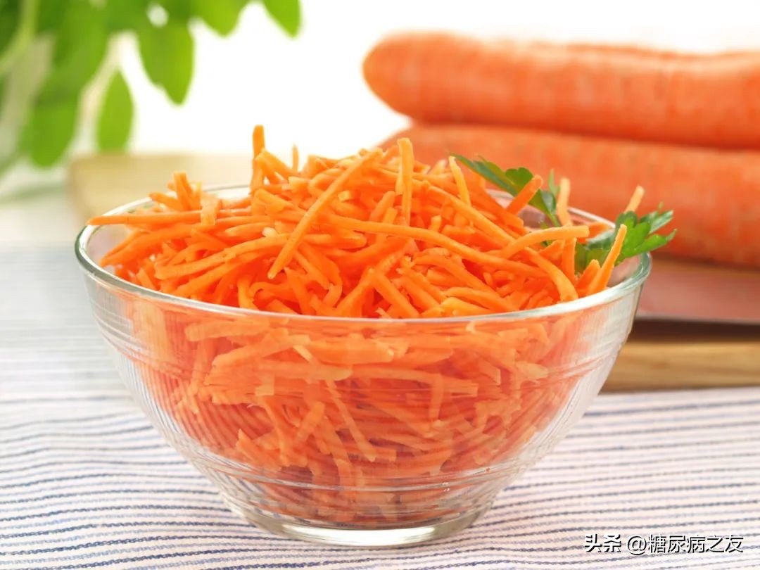 长期吃降血糖药需补充哪种维生素,5种营养素阻止糖尿病的并发症