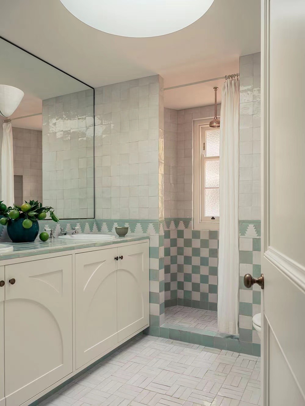 简约地中海风卧室,160平浪漫法式风住宅优雅范十足