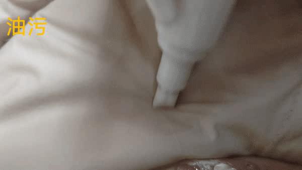 花100元买名创优品,花50元去名创优品买文具