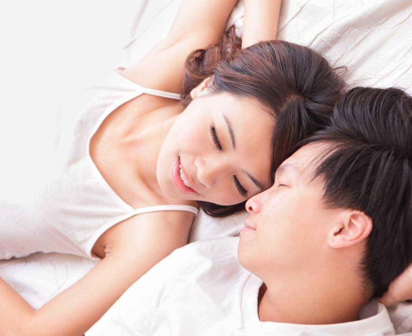 同房后酿成大错：黄体破裂！劝告：夫妻生活不是打仗，请务必适度