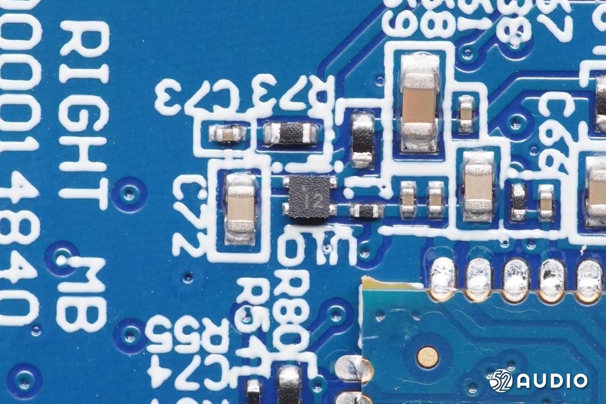 飞利浦耳机fideliol3对比索尼,飞利浦fideliot1