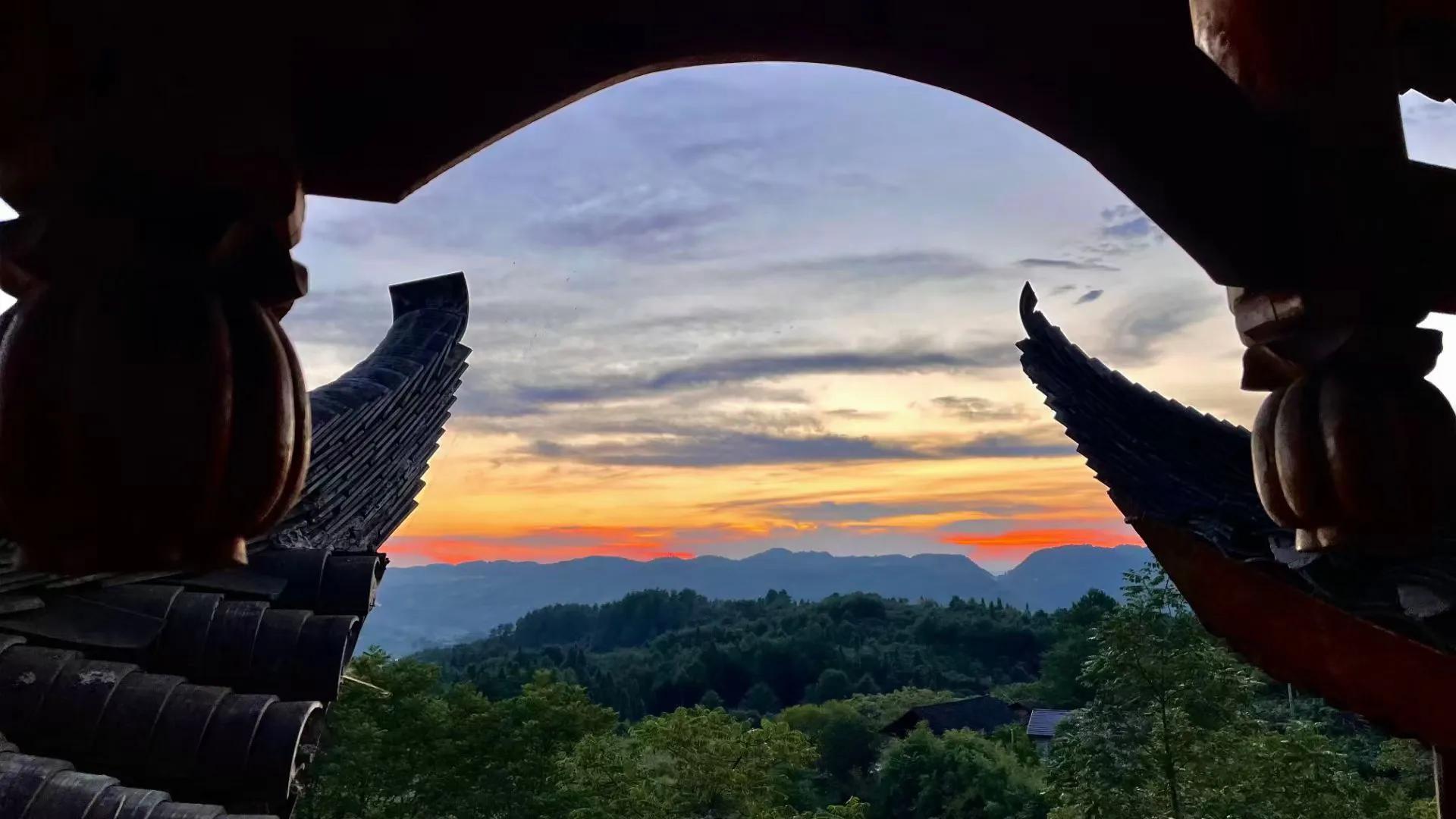 芙蓉镇适合几月份去的,芙蓉镇什么季节去最好