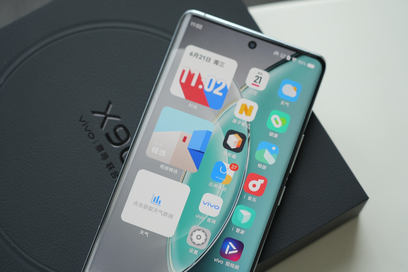 vivoy53s天玑900评测,vivox90s手机评测