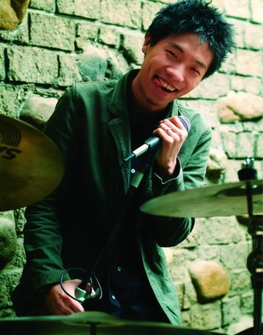 一个80后时代偶像之死