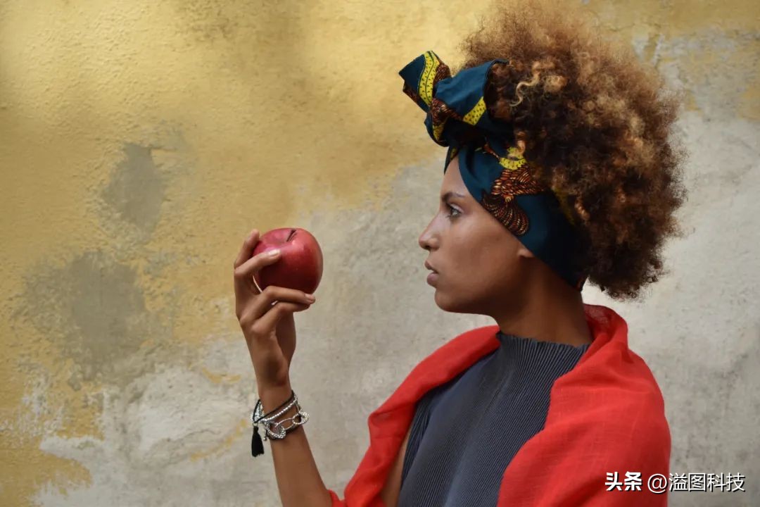 从惊艳亮相到“挤鞋油”收场，浅谈尼康D5X00系列