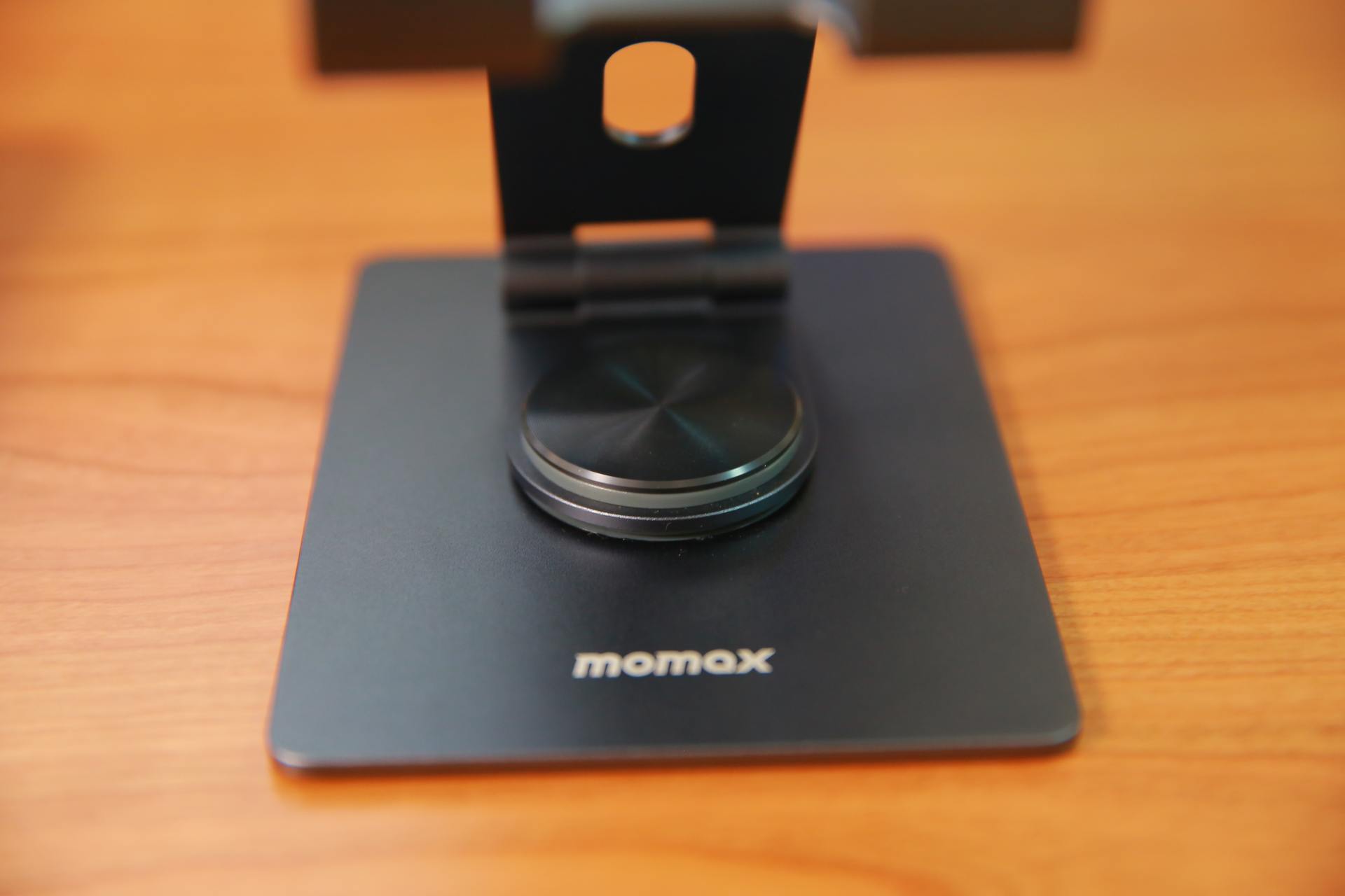 打造一台完美的电脑桌,自己打造好看的桌面