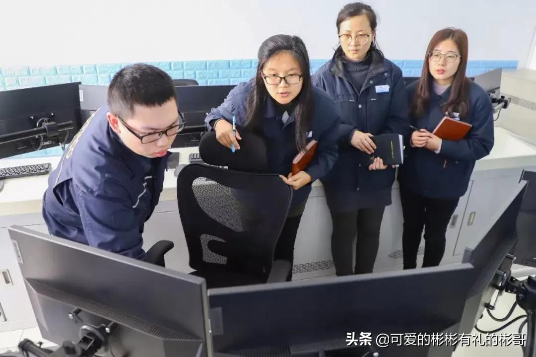 女生考计算机专硕会不会受歧视,女孩子有必要考计算机吗