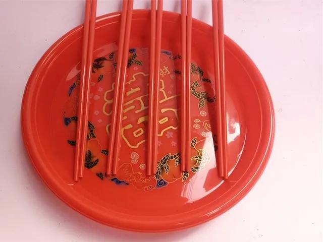 筷子的美词美句,你读后有何启迪?