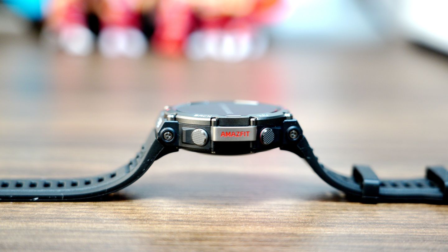 amazfit华米手表2怎么设置时间,华米手表amazfitgts2使用方法