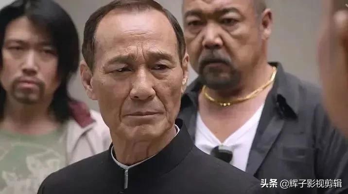 成龙功夫实战,成龙是功夫巨星吗