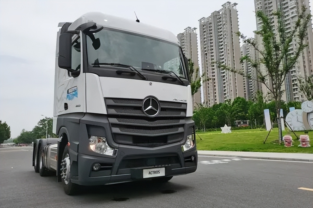 透过安全理念，解析奔驰卡车的领先|卡车之友网
