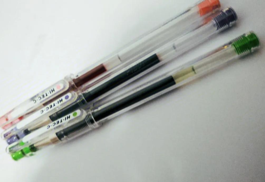 中性笔可以替换钢笔墨囊吗,钢笔中性笔用什么可以擦掉