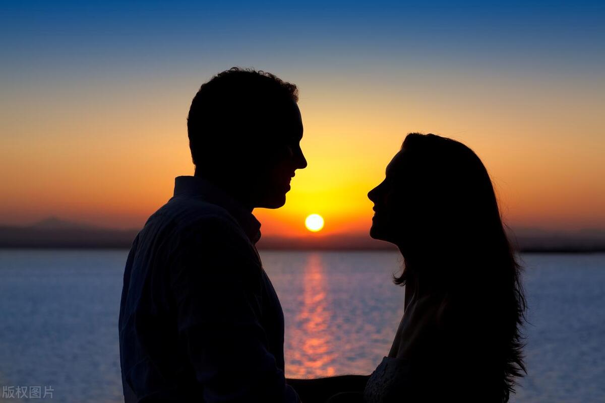 正常情侣交往多久是冷淡期,情侣相处时间长了真的会没话题吗