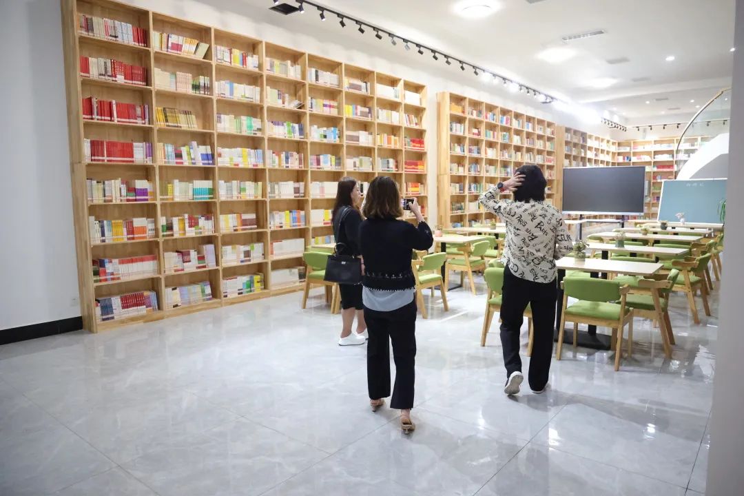 校际交流促发展携手并进谱新篇,携手教研促发展交流互动共提升