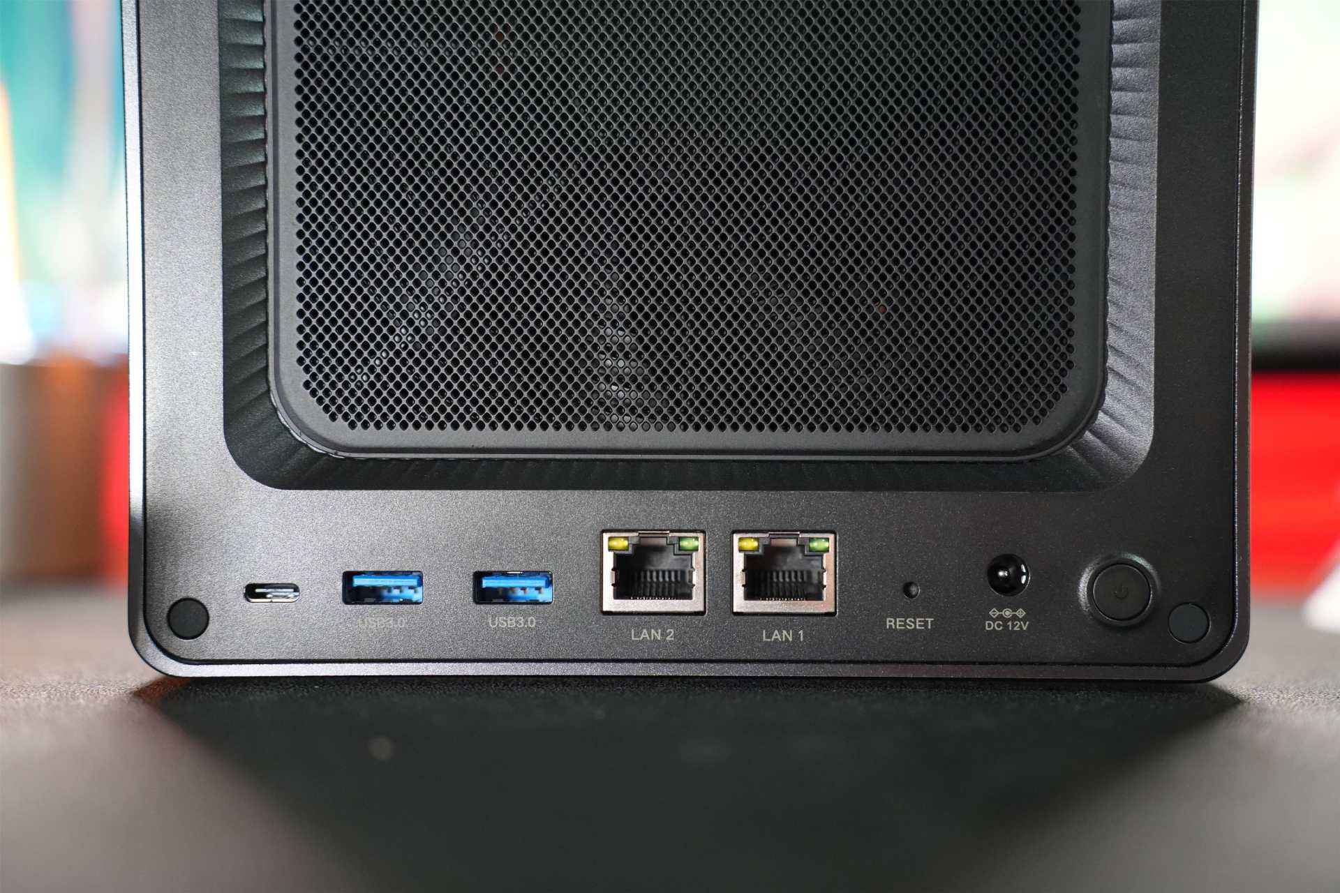 绿联nasdx4600prom2盘怎么用,nas家用推荐绿联dx4600pro