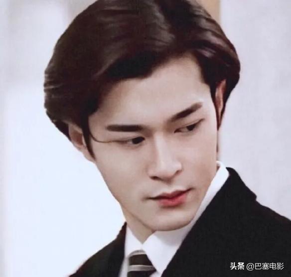 牛莉古天乐 (牛莉咋这么老了)