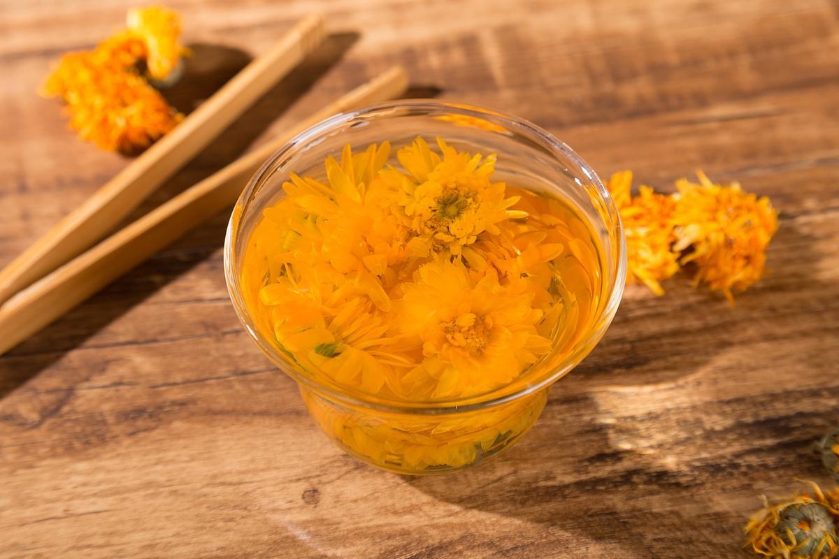 有几种人不适合喝菊花茶,什么人不适宜喝菊花茶