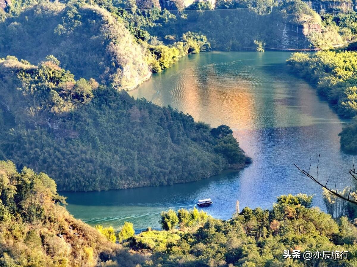 广西到广东周边旅游十大必去景点,广东最好玩的地方前十名有哪些