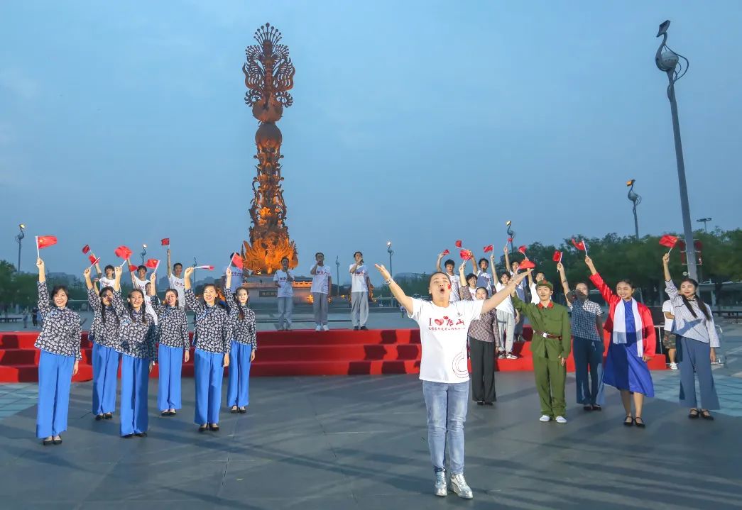 七一党员活动快闪,党员庆七一快闪活动