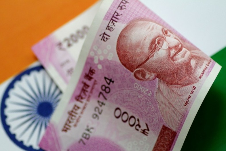 人民币与印度卢比,人民币拉夫罗夫