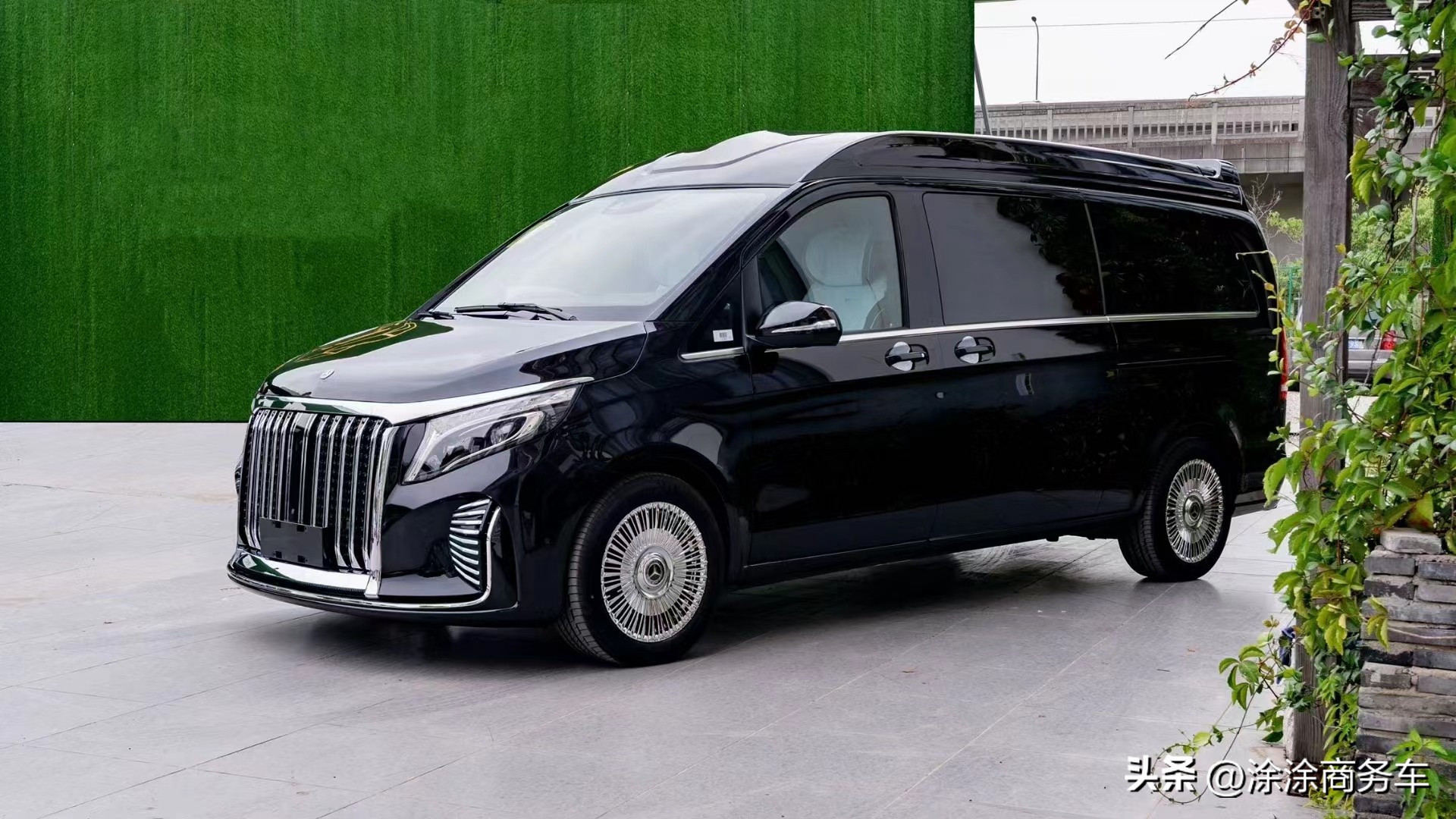 奔驰高顶mpv商务车7座四驱,奔驰商务七座全部车型价格表