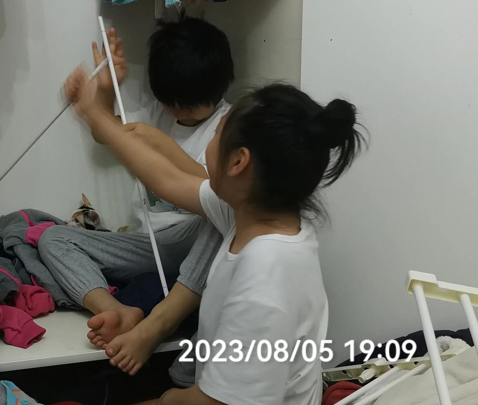 我外孙女用了三年的Ipad为什么被修改密码送给了弟弟？重男轻女！