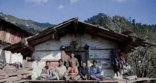 22岁印度姑娘嫁给5兄弟,印度女子同时嫁给五兄弟的后人