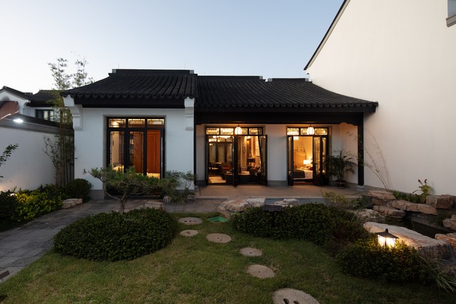 富二代住深圳豪宅 (深圳女子花了一千万买了豪宅)