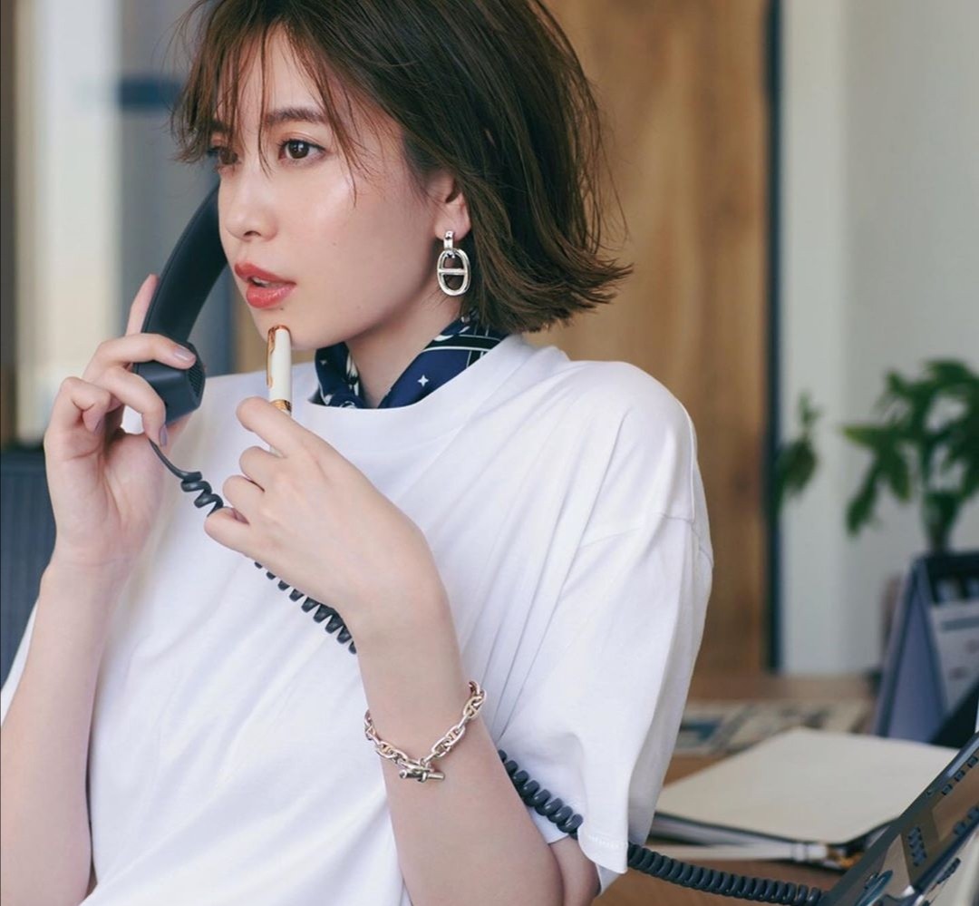 这才是有品位的女人该发的朋友圈,这才是有品味的女人该发的朋友圈